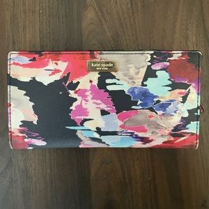 Kate Spade Staci Bifold Wallet - rare pattern